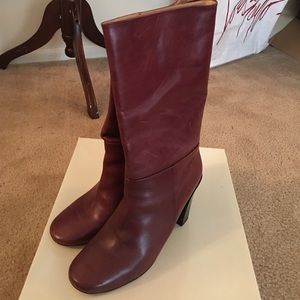 ❤️️❤️️❤️️love the BURGUNDY JOE FRESH BOOTS SIZE 9