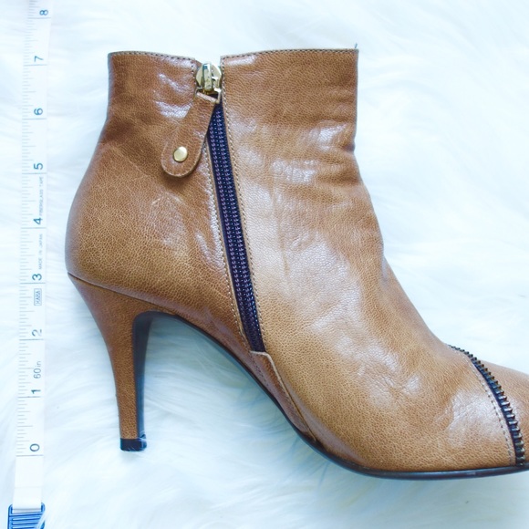 Cute Ankle Boots - Picture 7 of 8
