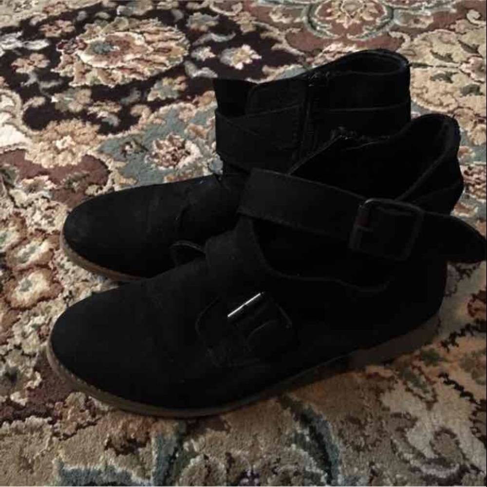 Steve Madden Booties