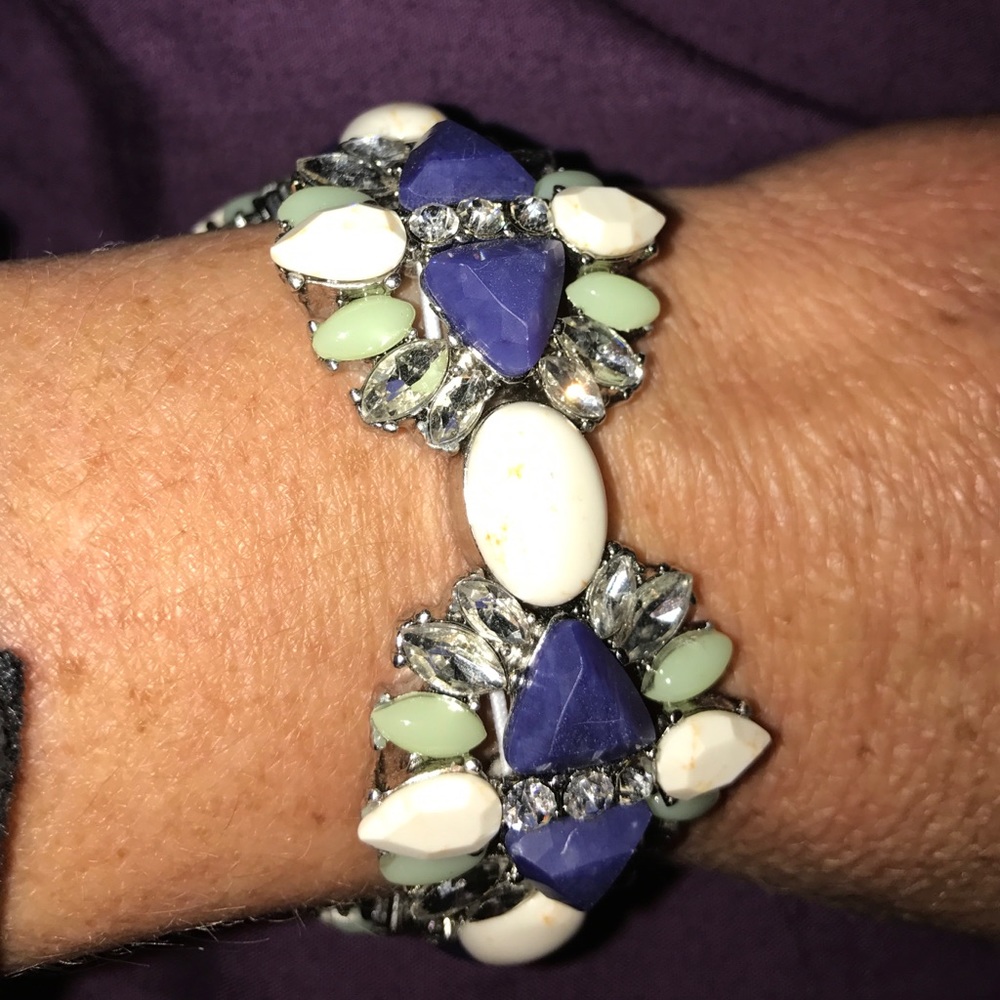 Palm royale statement stretch bracelet. Form price