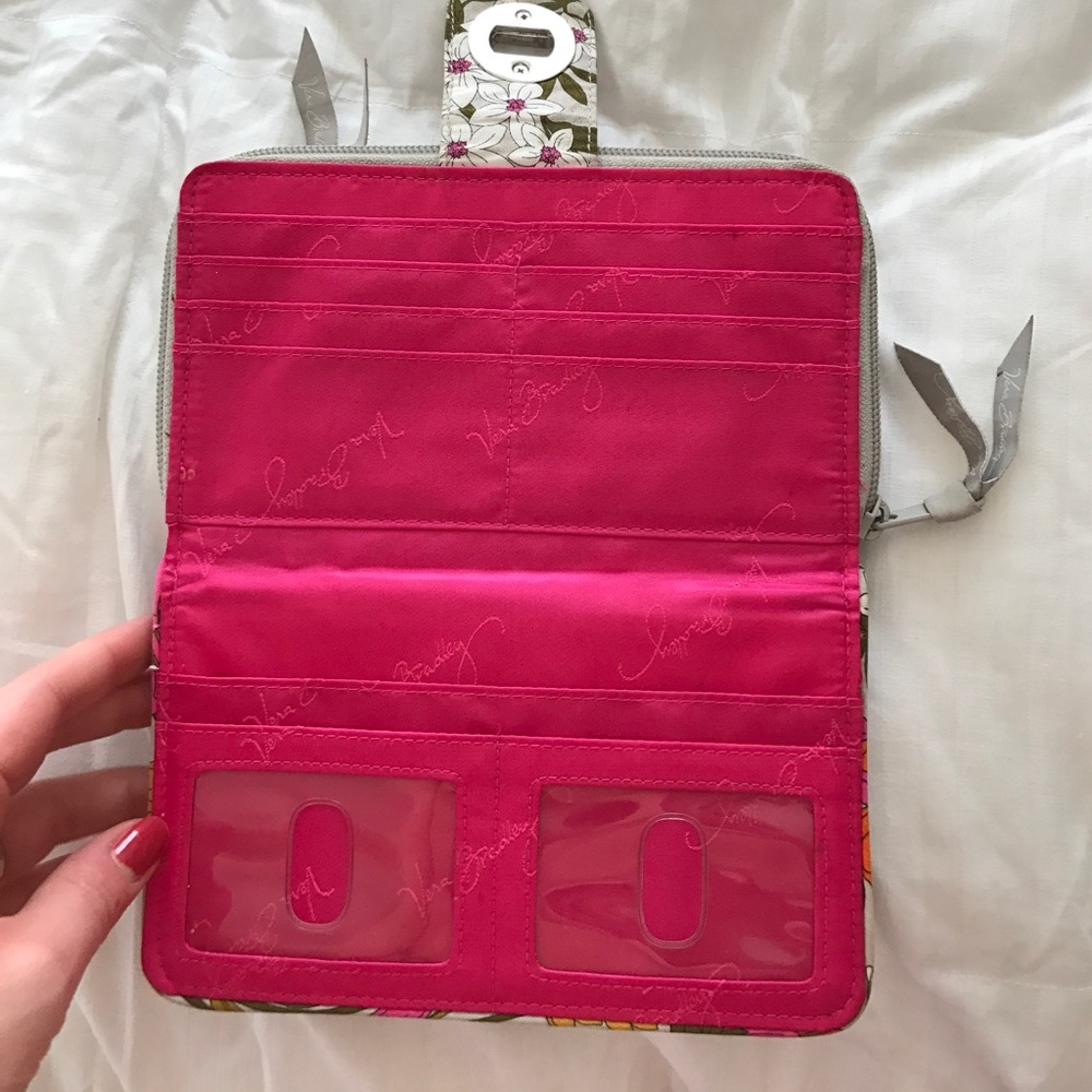 Wallet - Picture 2 of 4