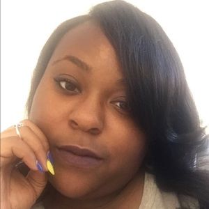 Meet your Posher, Beverly