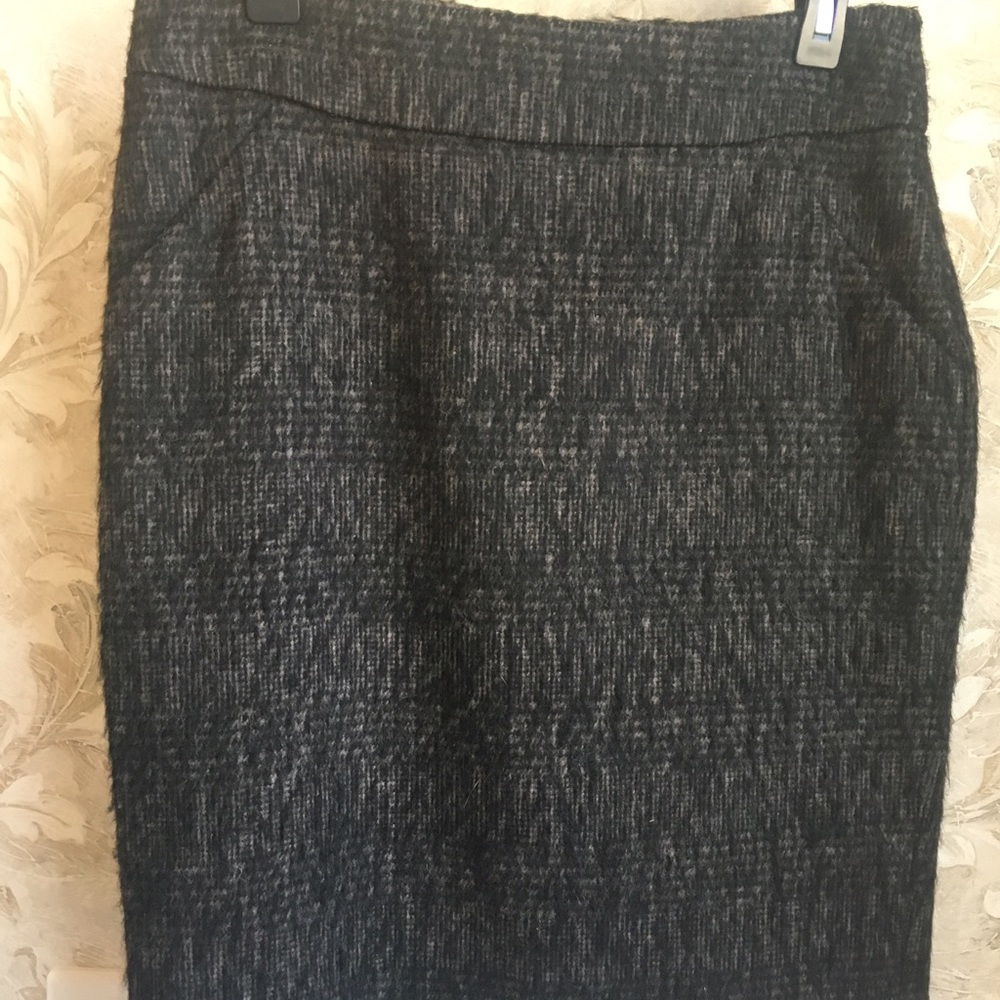 SOLD: Wool Tweed Pencil Skirt