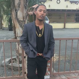 Meet your Posher, Najee