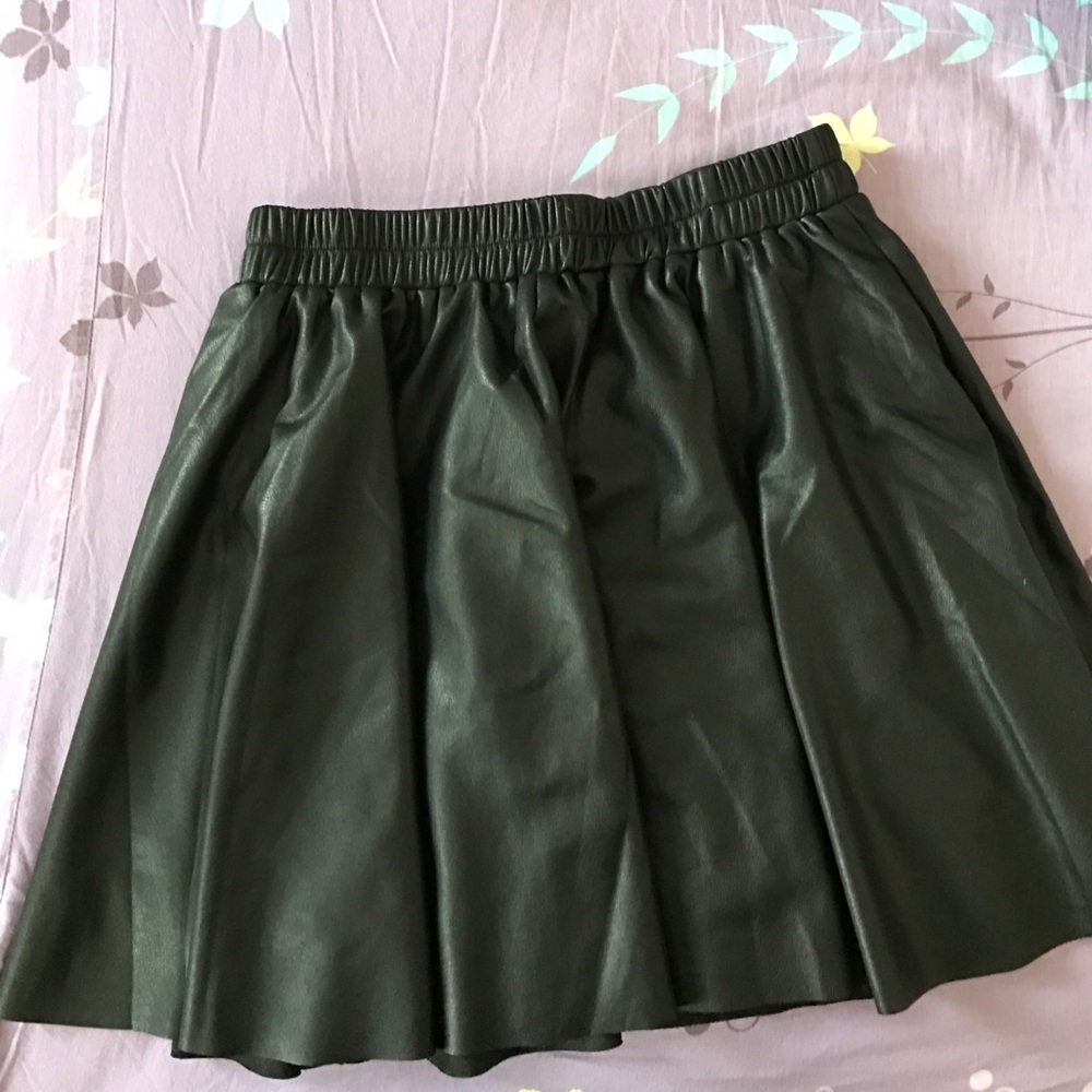 New leather-like skirt