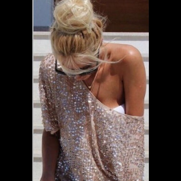 HOST PICK! Shine On Sequin Top - Picture 6 of 8