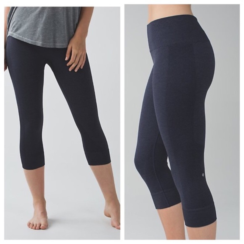 Lululemon Seamlessly Street Crops