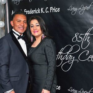 Meet your Posher, Carlos enrique