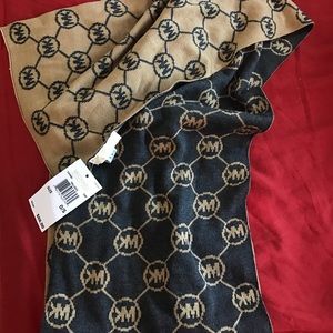 Michael Kors scarf