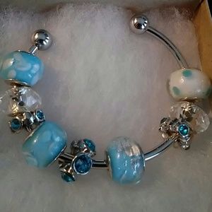 Turquise glass beaded bracelet