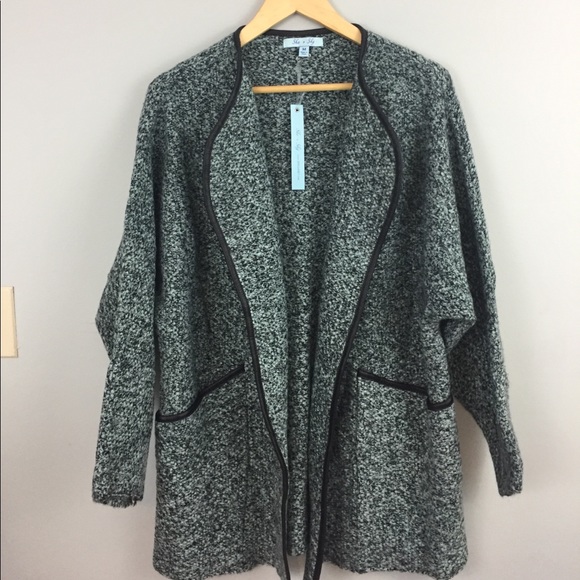 FIRM- LONG SLEEVECoat in Jade - Picture 5 of 7