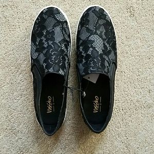 Brand new black lace platform sneakers