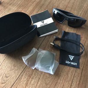 GoVision recording glasses