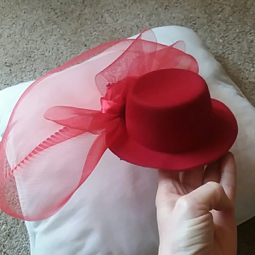 Mini Top Hat Birdcage Veil