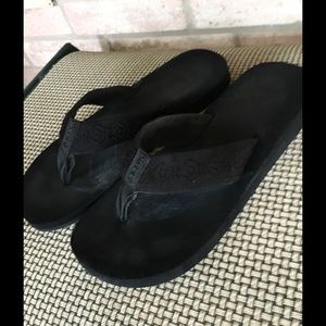 Black Reef Flip Flops