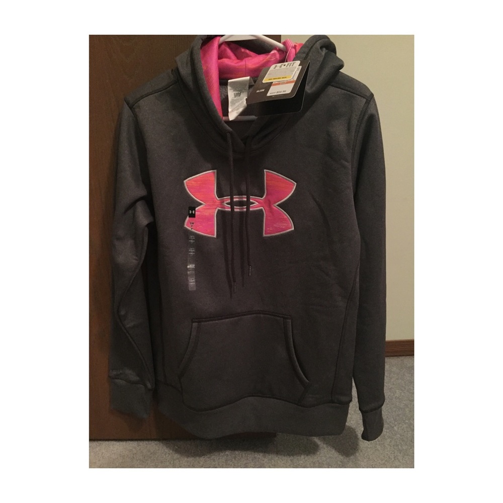 WOMENS NEW SMALL UNDER ARMOUR HOODIE