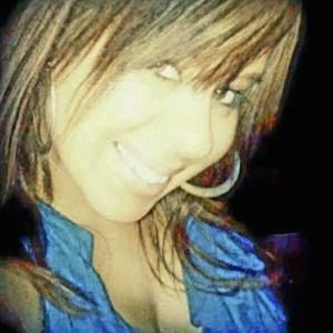 Meet your Posher, Claudia