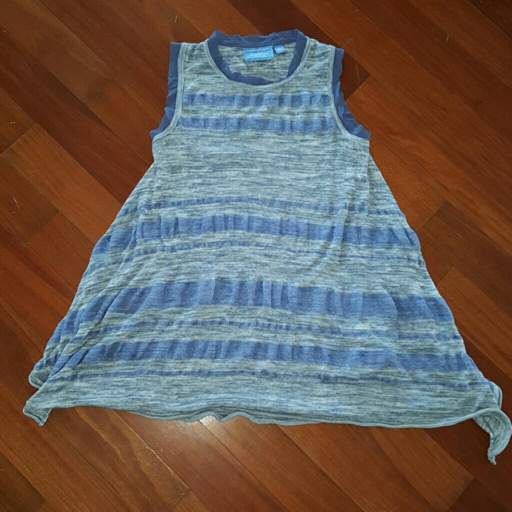 SIMPLY VERA WANG MEDIUM TANK TUNIC BLUE GRAY