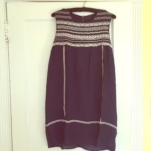 Anthropologie embroidered shift dress