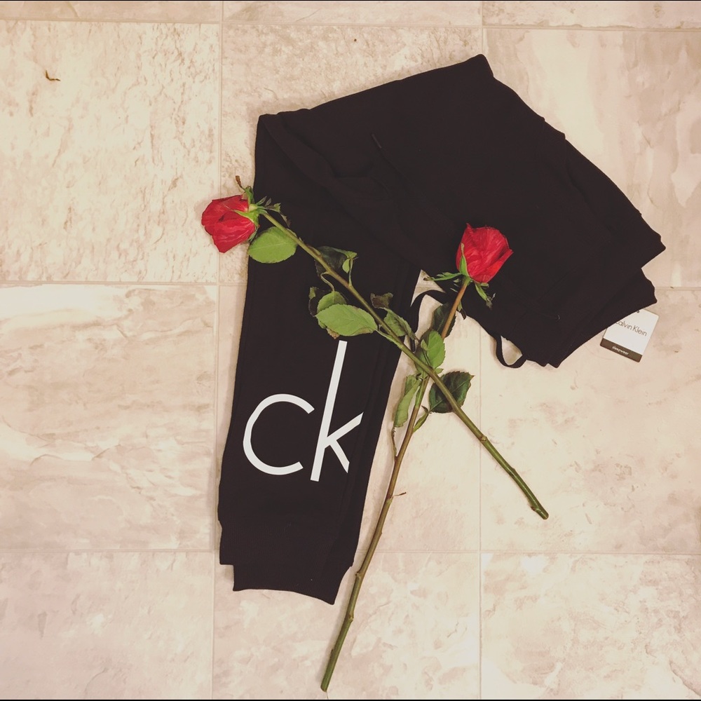 Calvin Klein Sweatpants