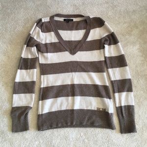 BCBG sweater