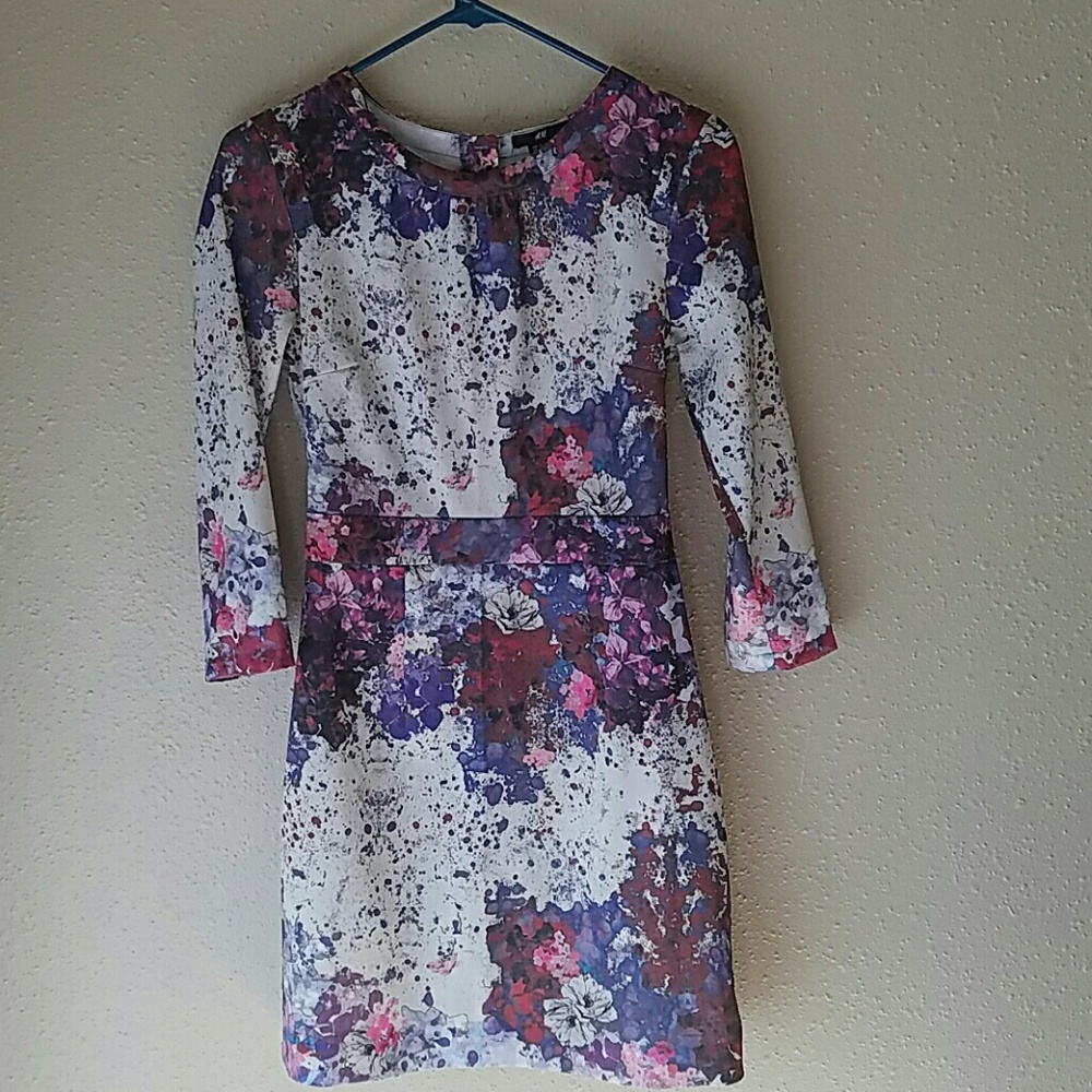 Floral print dress...HnM brand runs small