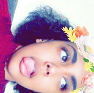 Meet your Posher, Caitlynn