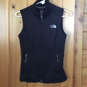 Women's fitted North Face vest