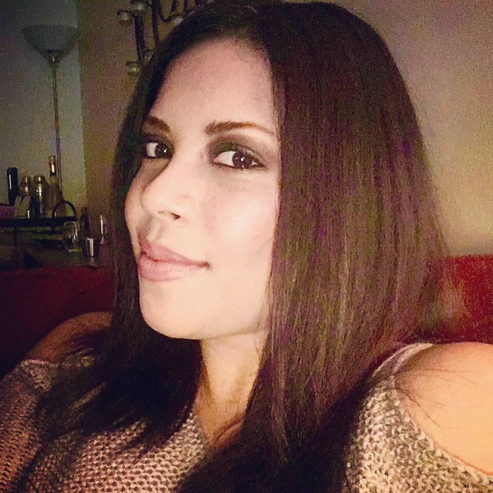 Meet your Posher, Claudia