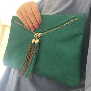 Turquoise clutch with removable straps