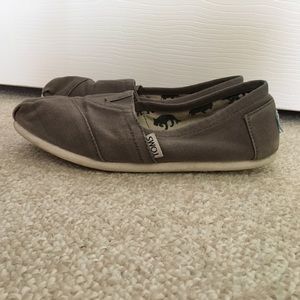 Women's Toms