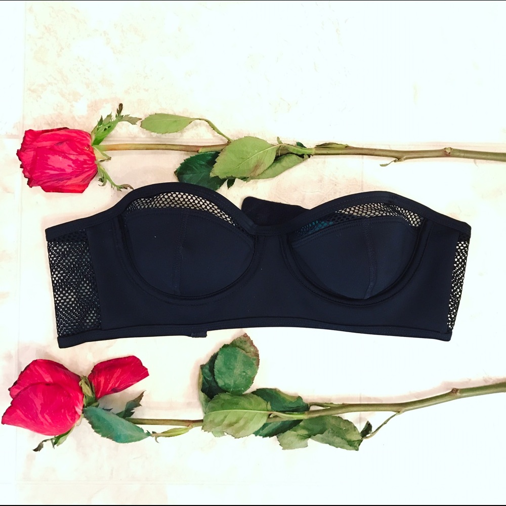 Kendall + Kylie Bikini top