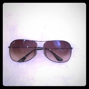 Authentic Ray-Ban Aviator Sunglasses 😎