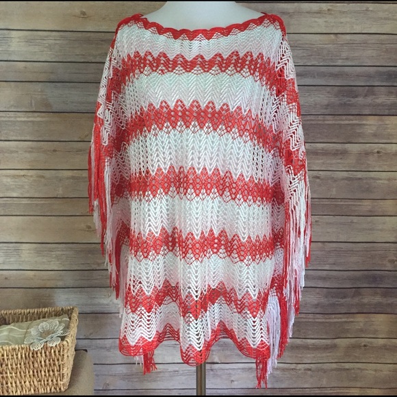 Tops - Red & White Poncho