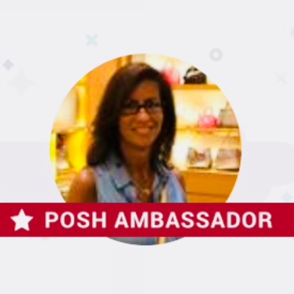 Meet your Posher, Rhonda ***POSH AMBASSADOR***