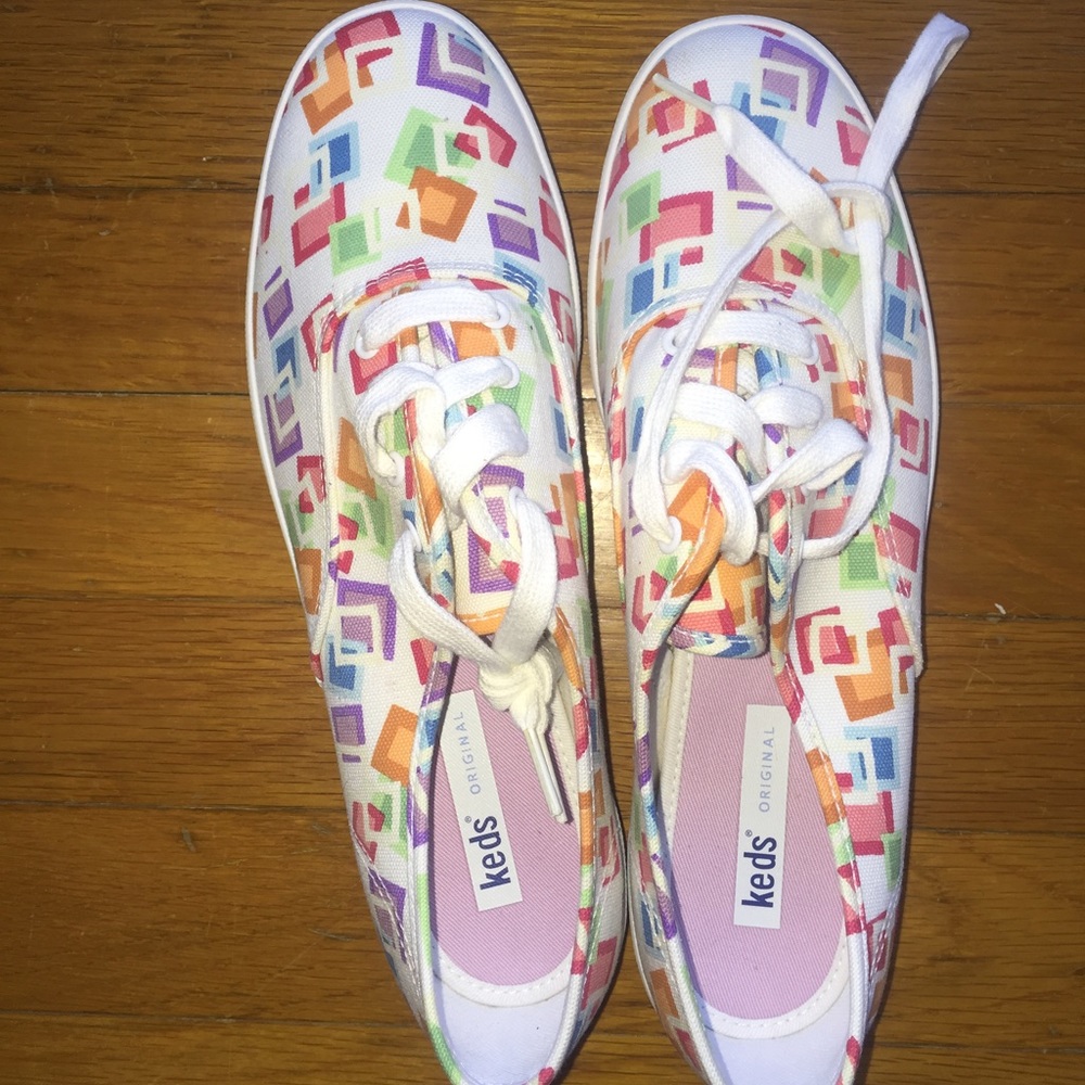 Keds original tennis shoes