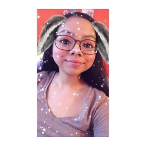 Meet your Posher, Kimberly