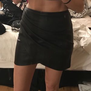 NWT LF faux leather criss cross skirt S
