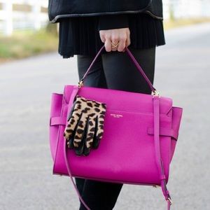 Henri Bendel Leather Gloves