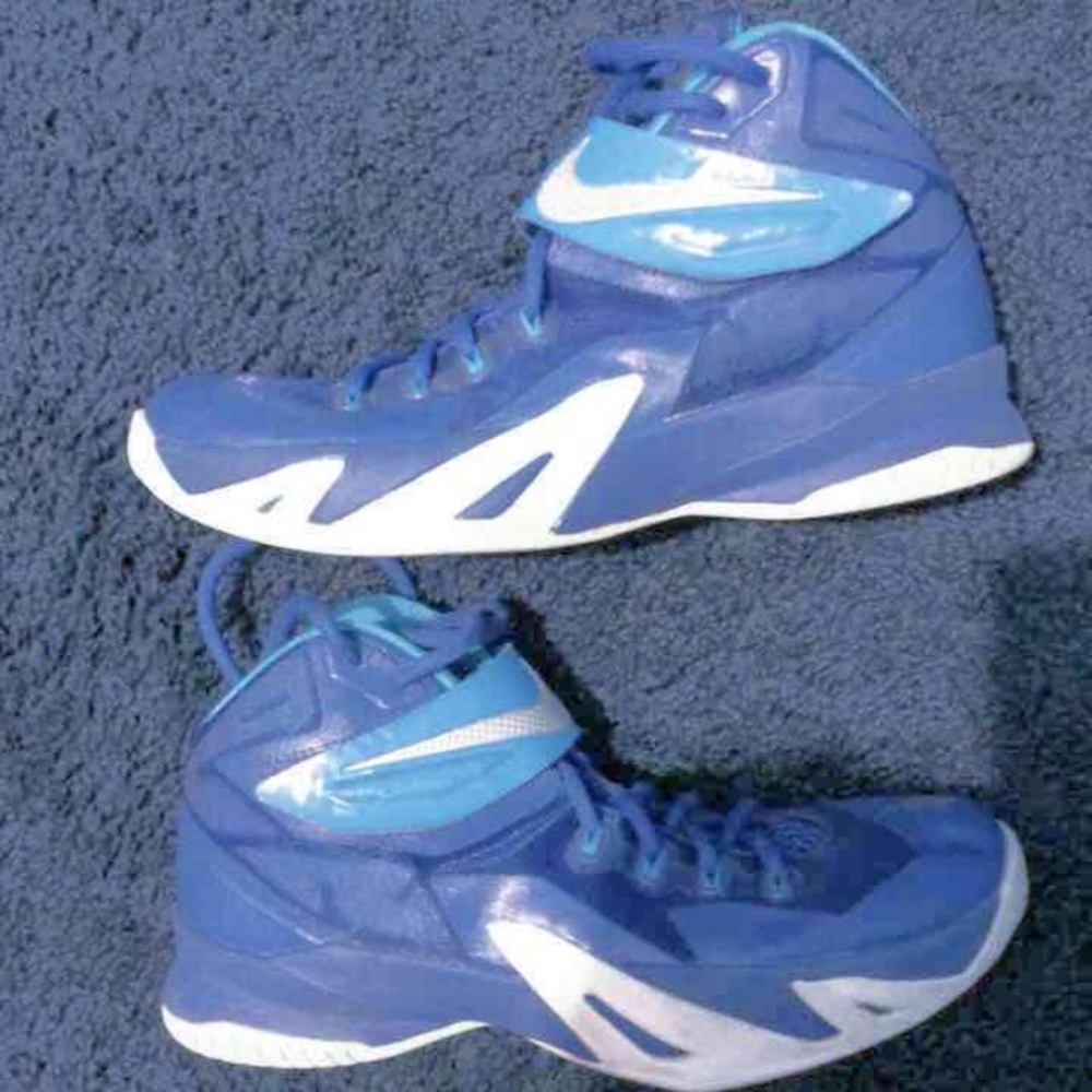 Nike lebron soldier 8s