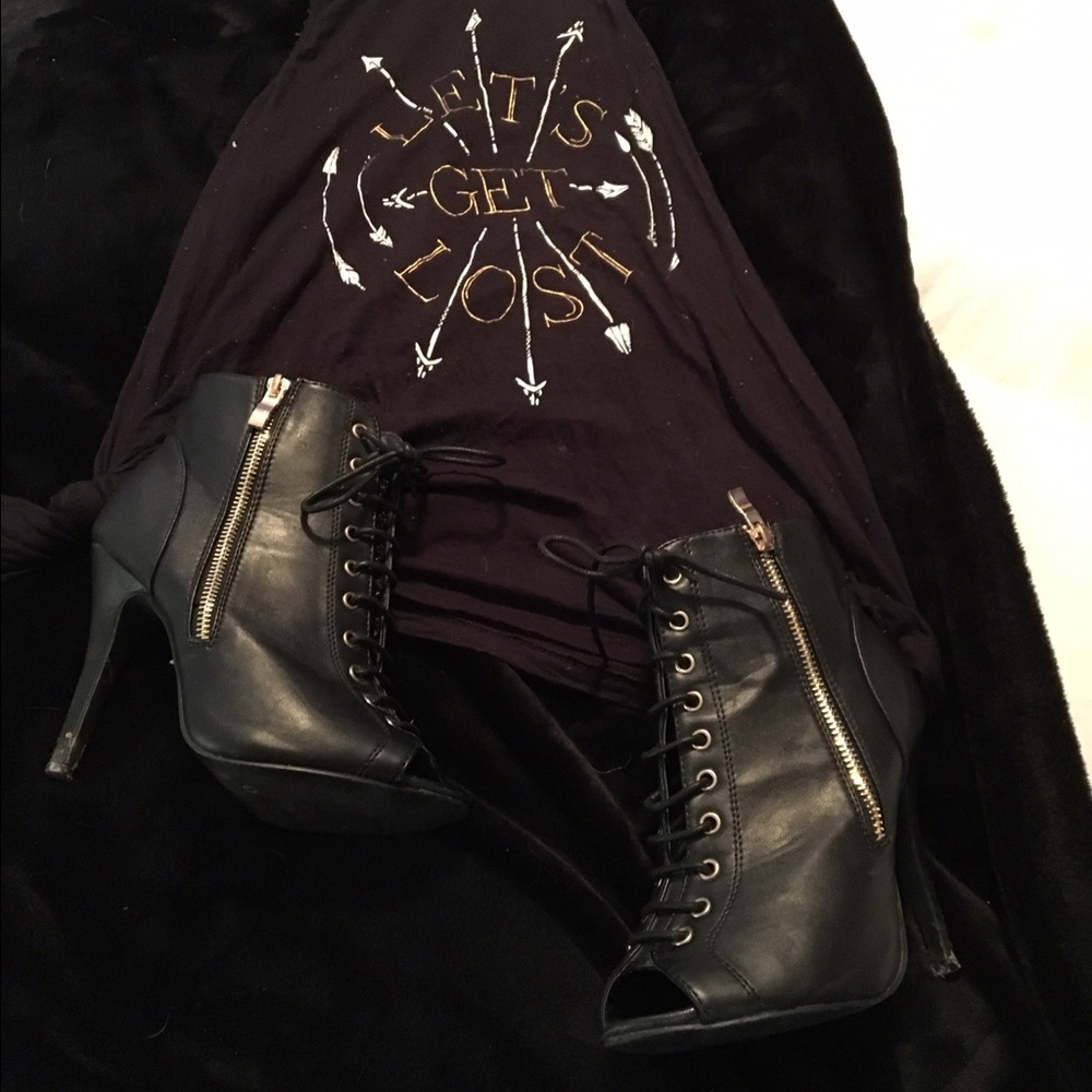 Lace Up Ankle Boots With Free Top!!