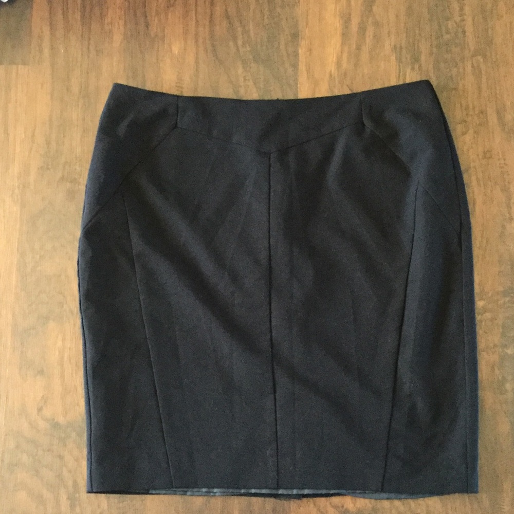 Black Worthington Pencil Skirt