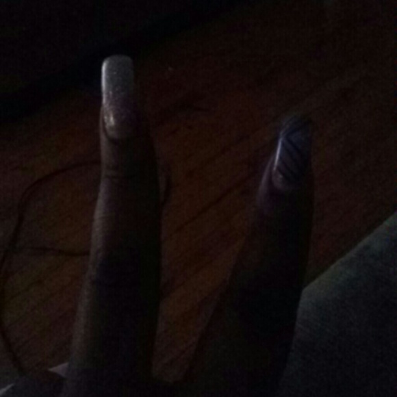 Meet your Posher, Danielle - Picture 1 of 1