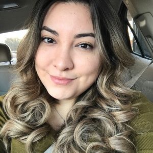 Meet your Posher, Ione