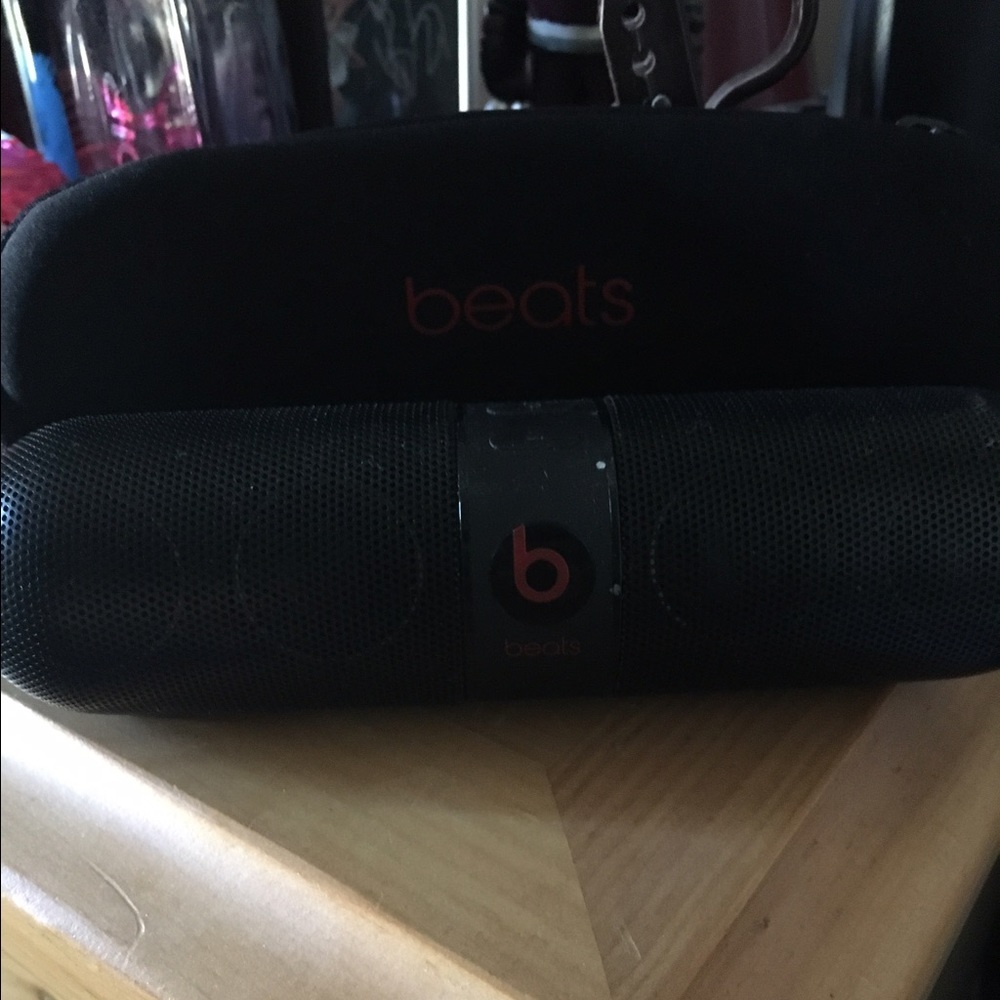 Beats pill