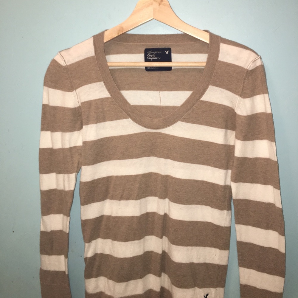 AE sweater