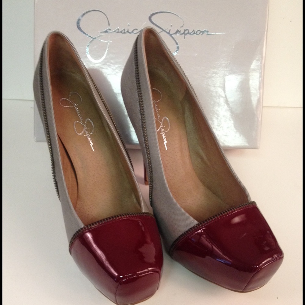 Jessica Simpson Shoe