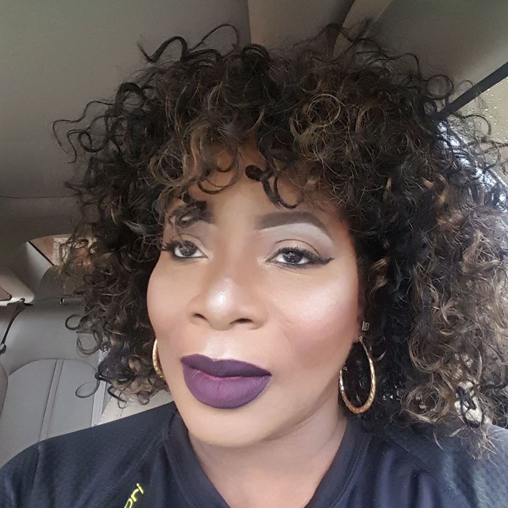 Meet your Posher, Shannon