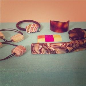 Beautiful set of hair accessories