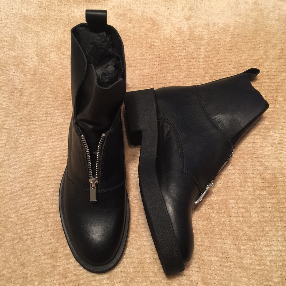 NWT ZARA LEATHER BLACK ANKLE BOOTS WITH ZIP SHOES - Picture 3 of 4